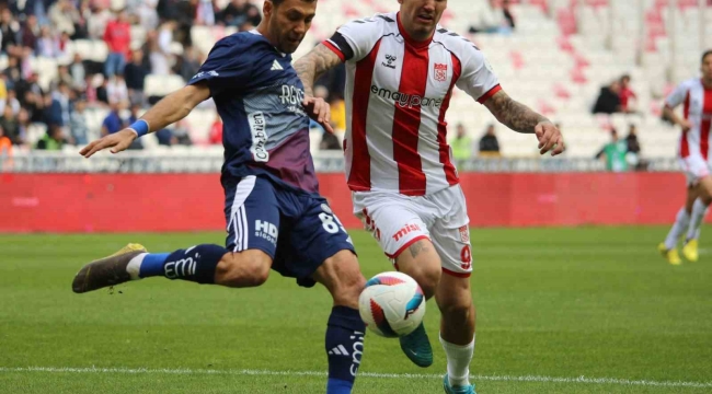Trendyol Süper Lig: Sivasspor: 0 - Antalyaspor: 0