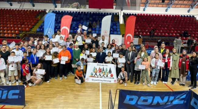 Aile üyelerinin katılımı ile oryantiring yarışması