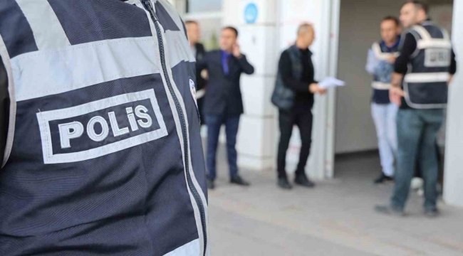 Aksaray'da uyuşturucuyla yakalanan 3 kişi tutuklandı