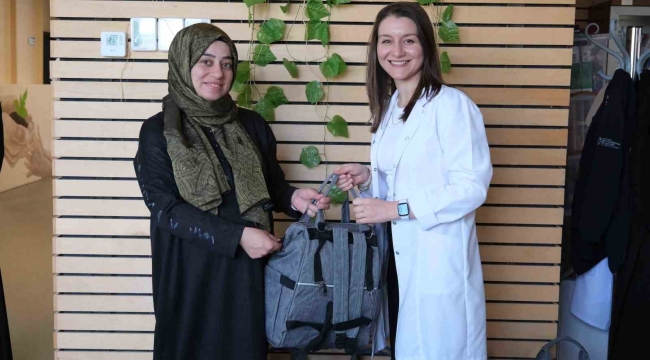Anne ve anne adaylarına bebek sağlığı eğitimi