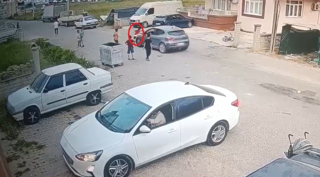 Antalya'da otomobilin çarptığı 7 yaşındaki çocuk yaşam mücadelesini kaybetti