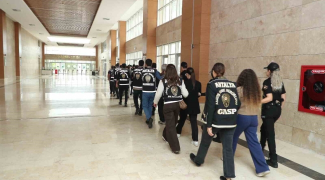 Antalya'da "çarşaf" operasyonu: 42 milyon TL'lik mal varlığına el konuldu