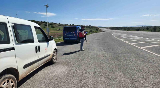 Aslanapa'da hayvan hareketlerine yönelik yol kontrolleri