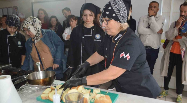 Ayvalık'ta "Sıfır Atık Mutfak" projesi ev ekonomilerine destek olacak