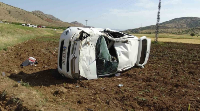 Batman'da kamyonet takla attı: 1 ölü, 2 yaralı