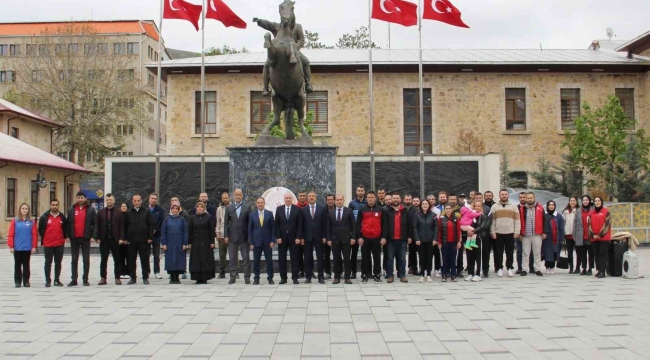 Bayburt'ta Gençlik Haftası etkinliklerinin açılışı yapıldı
