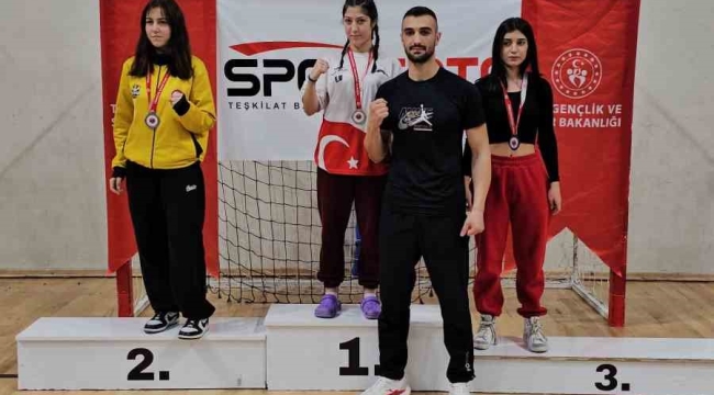 Bilecikli Sporcu Nisa Nur Efe'den Türkiye ikinciliği