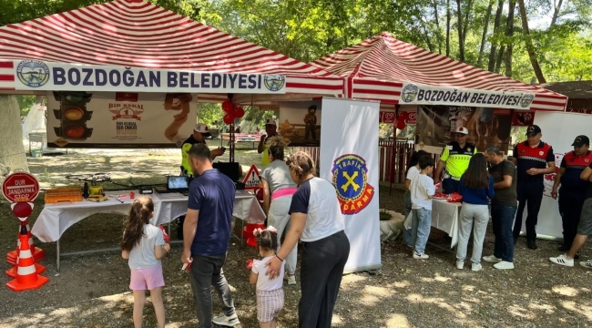 Bozdoğan'da Trafik Haftası renkli kutlandı