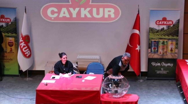 ÇAYKUR'a bin 500 mevsimlik işçi alımı için kura çekimi başladı