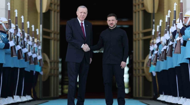 Cumhurbaşkanı Erdoğan, Ukrayna Devlet Başkanı Zelenskiy ile görüştü