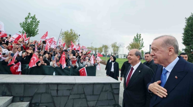 Cumhurbaşkanı Erdoğan'a KKTC'de yoğun ilgi