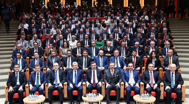 Cumhurbaşkanı Yardımcısı Yılmaz: "Enflasyon oranı düştükçe Türkiye farklı bir perspektif, farklı bir döneme doğru gelişimini devam ettiriyor"