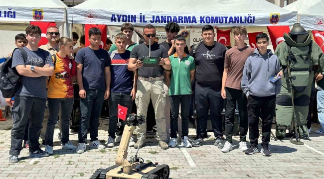 Didim'de öğrencilere jandarma ve sahil güvenlik tanıtıldı