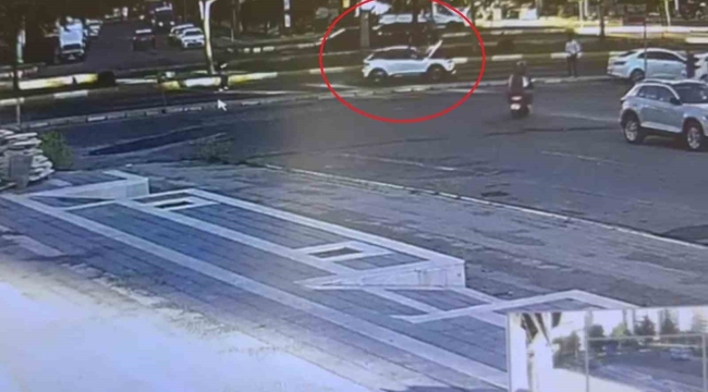 Diyarbakır'da lise öğrencisini hayattan koparan kaza güvenlik kamerasına böyle yansıdı