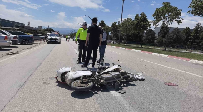 Ekipler dakikalarca dil döktü, parçalanan bisikletini bırakmamak için direndi