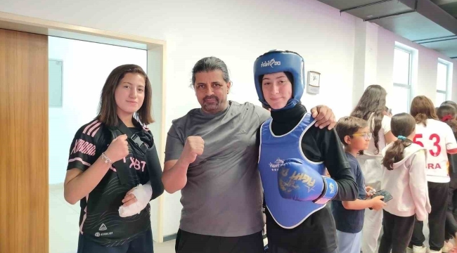 Elazığlı sporcular madalyaları topladı