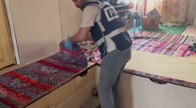 Eve özel zula yaptırıp kalaşnikof saklamış: Şüpheli tutuklandı