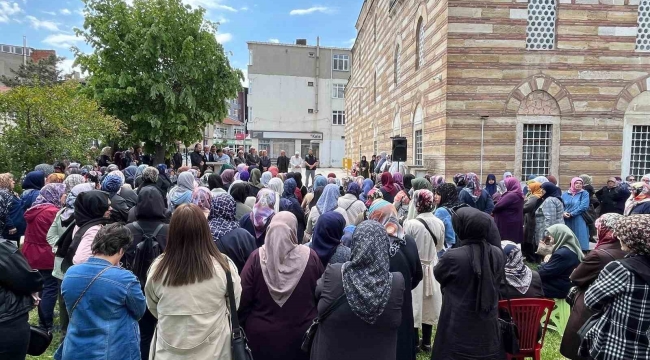 Hayrabolu'da hacı adayları dualarla uğurlandı