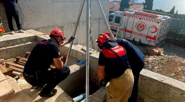 İzmir'de kuyuya düşen yaşlı kadın kurtarıldı