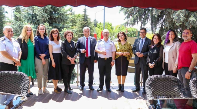 Jandarma personeli Eğitim Fakültesi tarafından verilen eğitimleri tamamladı