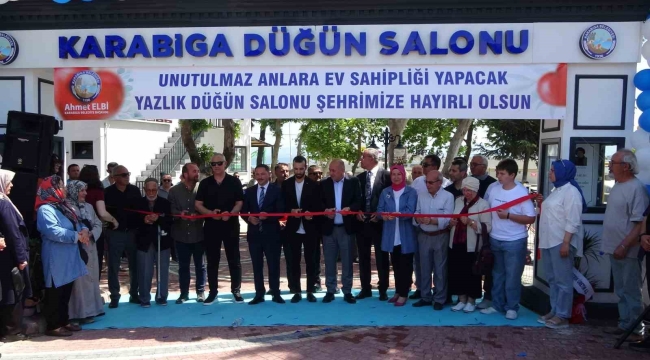 Karabiga'da yazlık düğün salonunun açılışı gerçekleştirildi