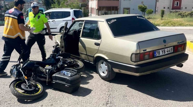 Karabük'te trafik kazalarında 2 kişi yaralandı