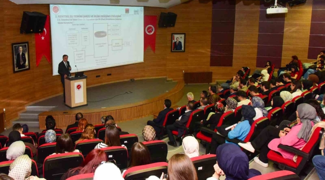 Kastamonu Üniversitesi'nde iklim değişikliliğin etkileri konululdu.
