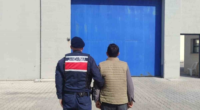 Kasten yaralama suçundan aranan şahsı jandarma yakaladı