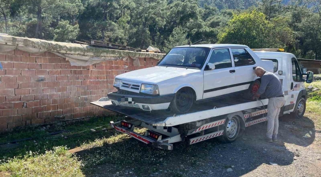 Kemer'de drift atıp havaya ateş açan şahıslara jandarmadan operasyon