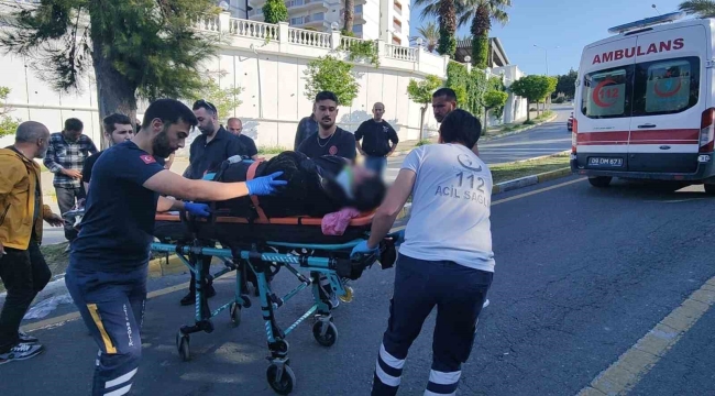 Kontrolden çıkan motosiklet ağaca çarptı: 1 ağır yaralı