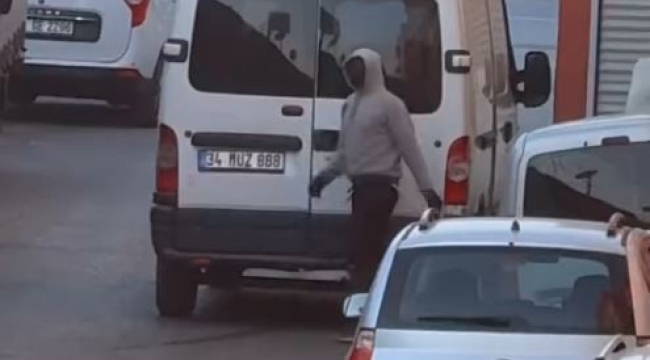Küçükçekmece'de maskeli hırsızlar kamerada