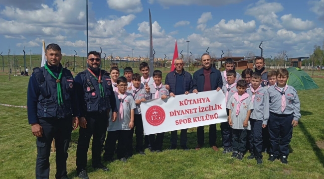 Kütahya'da izcilik kampı, gençlere milli ve manevi eğitim