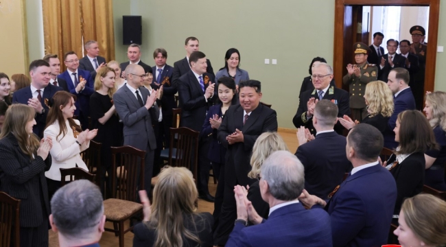Kuzey Kore lideri Kim Jong-un'dan Rusya Büyükelçiliği'ne ziyaret