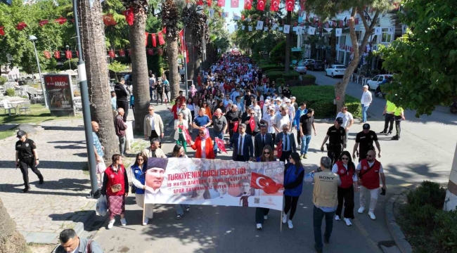 Manisa'da Gençlik Haftası ve 19 Mayıs coşkusu başladı