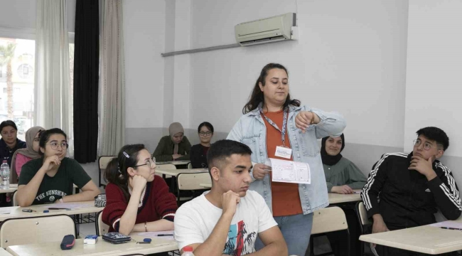 Mersin'de YKS provası