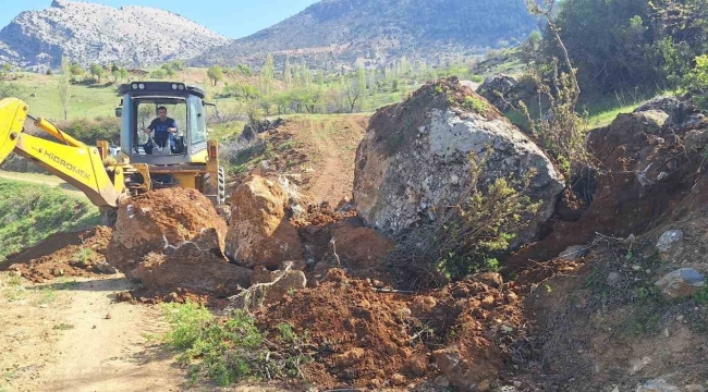 Onikişubat'ta yol çalışmaları