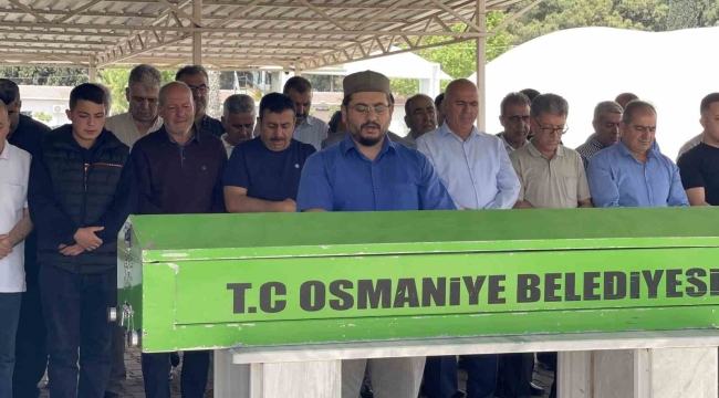 Osmaniye'de kocası tarafından öldürülen kadın gözyaşları arasında toprağa verildi