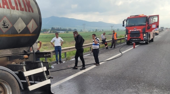 Osmaniye'de seyir halindeki tanker yandı