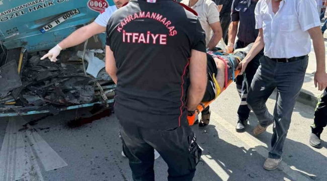 Otomobil halk otobüsüne çarpmıştı: Genç kadın hayatını kaybetti