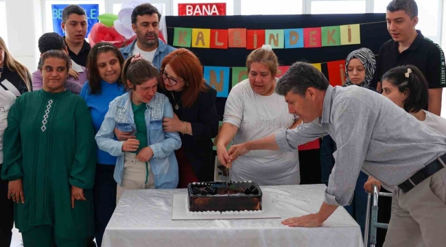 Özel öğrencilerin velilerine fiziksel sağlık ve beslenme semineri