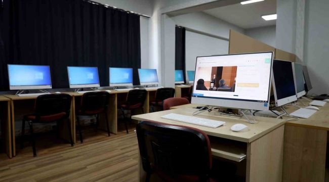 Sakarya Büyükşehir gençlerin geleceğine yatırım yapıyor