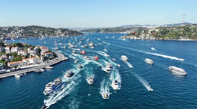 Şampiyon Sarıyer'den boğazda kutlama