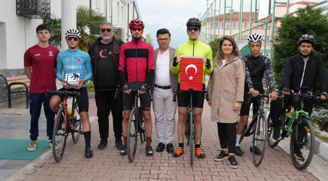 Selanik'ten gelen bayrak ve toprak Düzce'ye ulaştı