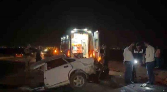 Siverek'te otomobil tıra çarptı: 1 ölü, 1 yaralı