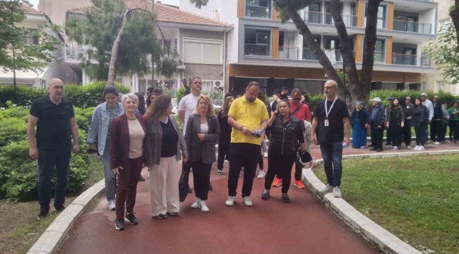 Söke'de Dünya Çölyak Farkındalık Günü için yürüyüş düzenlendi