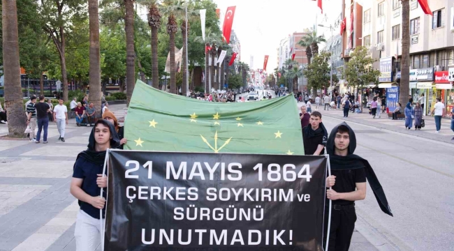 Soykırımın tanınmasını isteyen Çerkesler, "161 yıldır sürgündeyiz, 161 yıldır var olmak için direniyoruz"