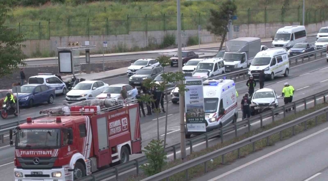 Tuzla'da kontrolden çıkan otomobil takla attı :1 ölü