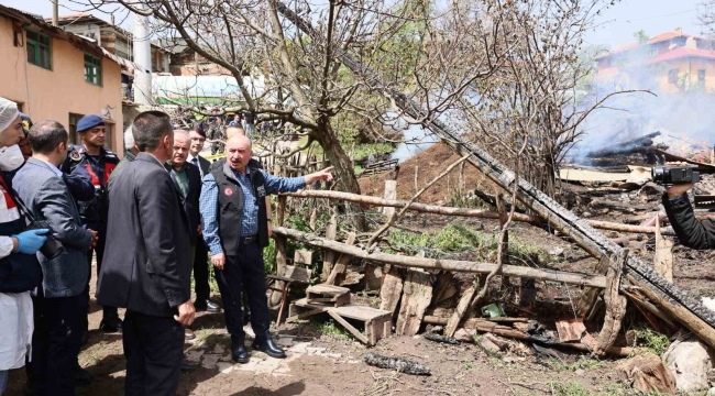 Vali Ali Çalgan: "Yangından etkilenen vatandaşlarımızın yaraları en kısa sürede sarılacak" 0
