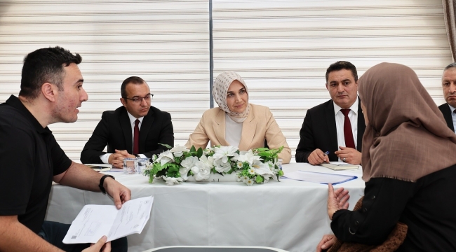 Vali Yiğitbaşı, Halk Günü Toplantısı'nda vatandaşları dinledi