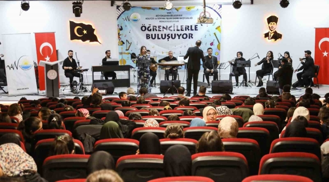 Van Büyükşehir Belediyesi Konservatuvarı ilçelerle buluşuyor